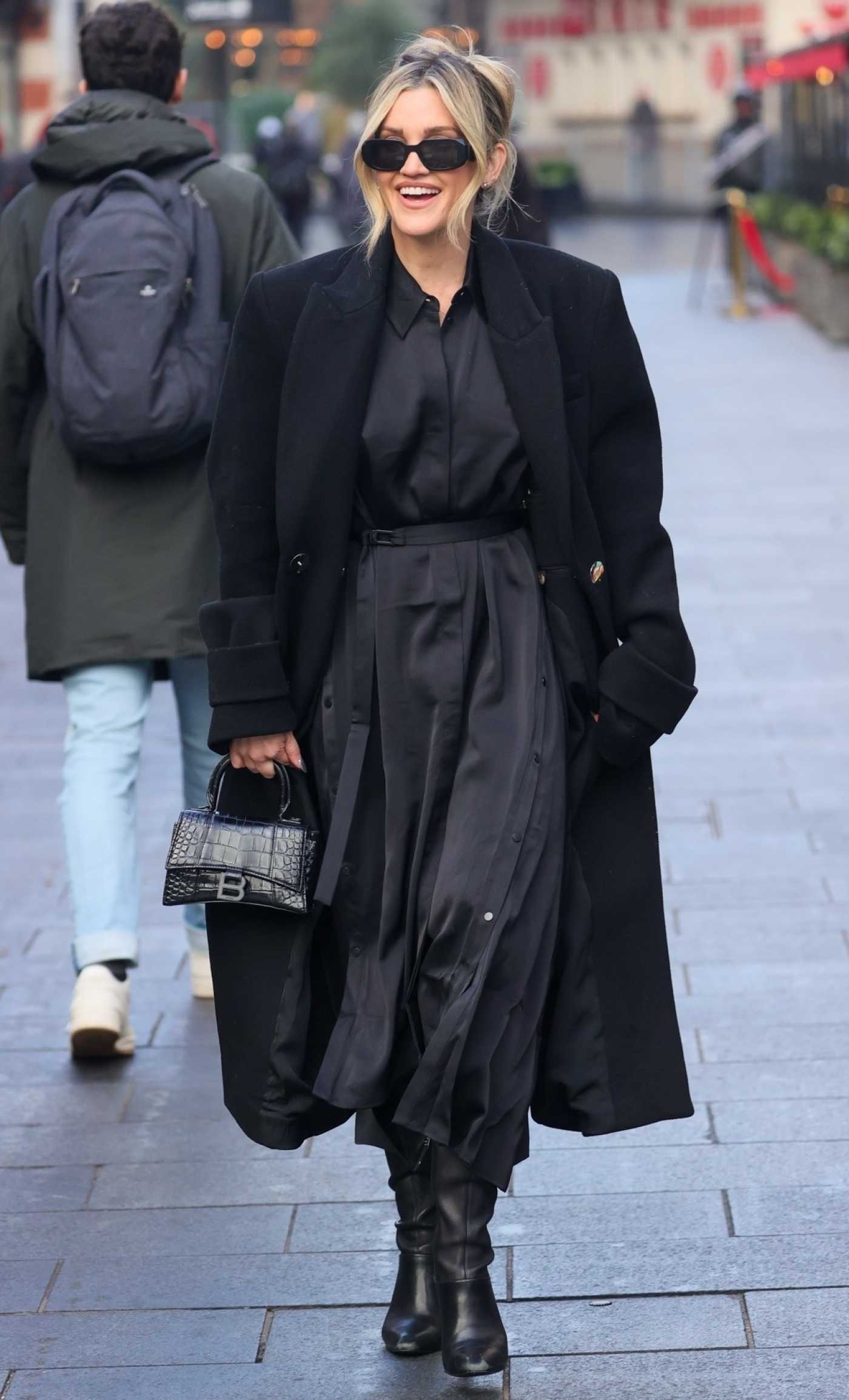 Ashley Roberts in a Black Coat Leaves the Heart Radio in London 01/14/2025