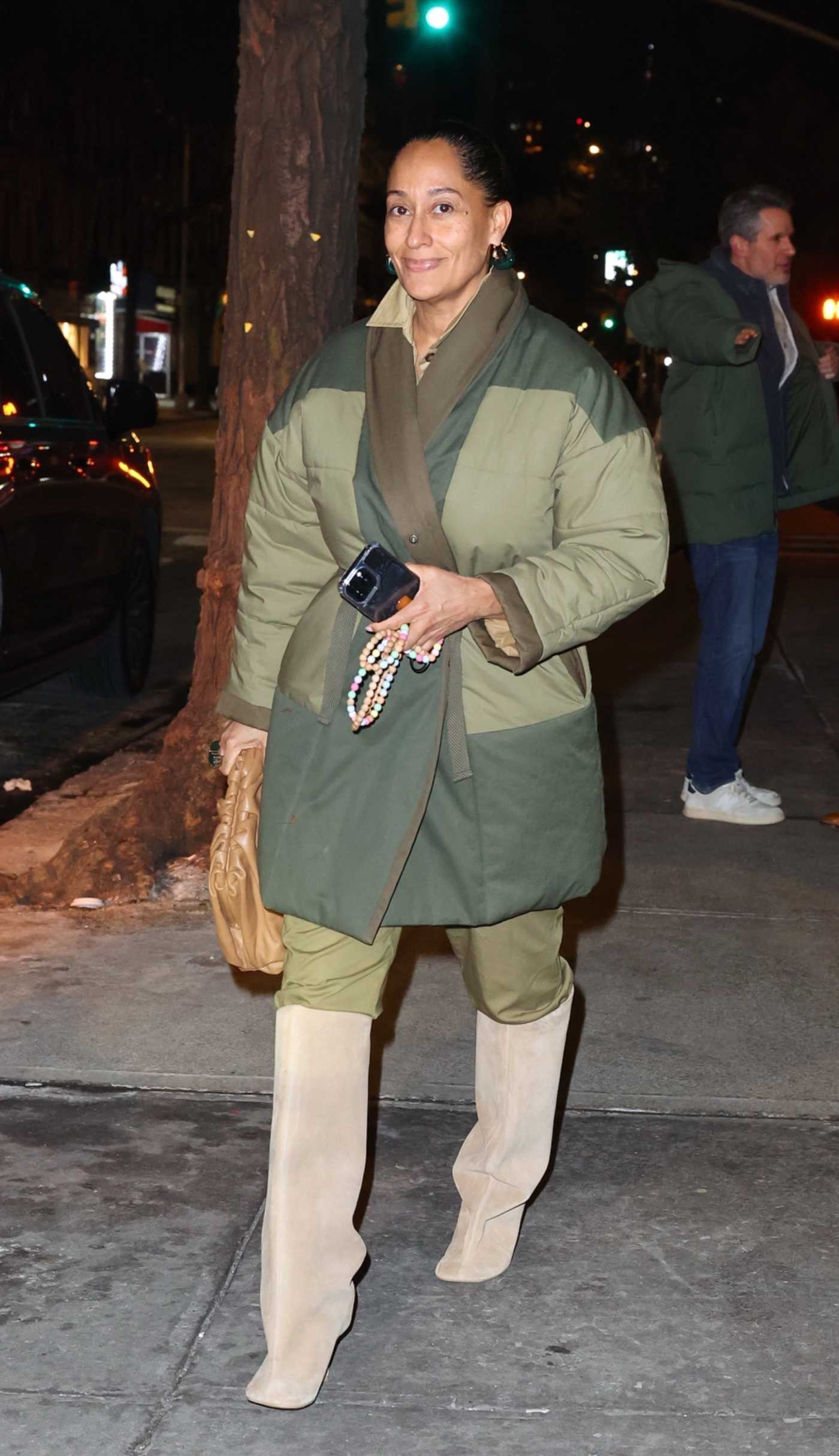 Tracy Ellis Ross in a Green Puffer Coat Exits The Corner Store in New York 01/25/2025