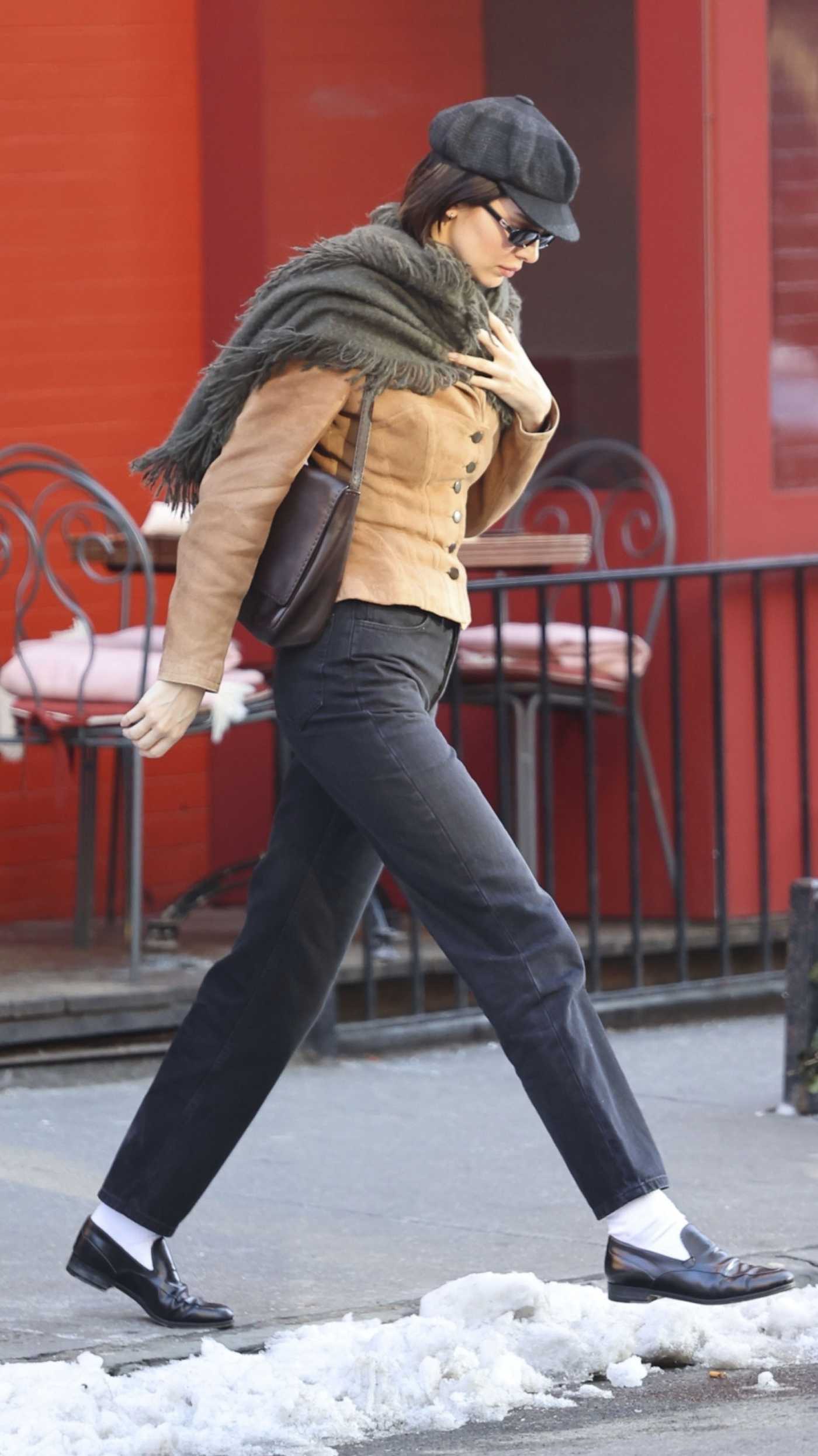 Kendall Jenner in a Black Cap Was Seen Out in Greenwich Village in New York City 02/10/2025