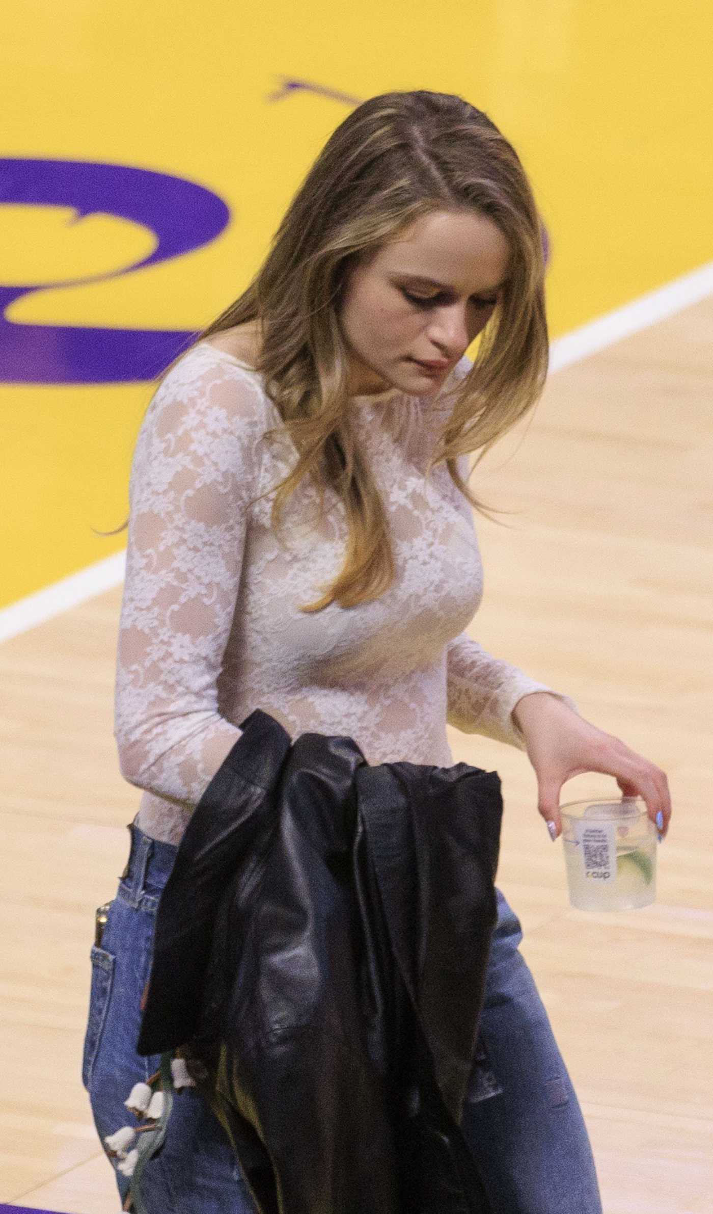 Joey King Attends NBA Game Between LA Lakers and Minnesota Timberwolves in Los Angeles 02/27/2025