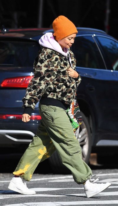 Thandie Newton in an Orange Beanie Hat