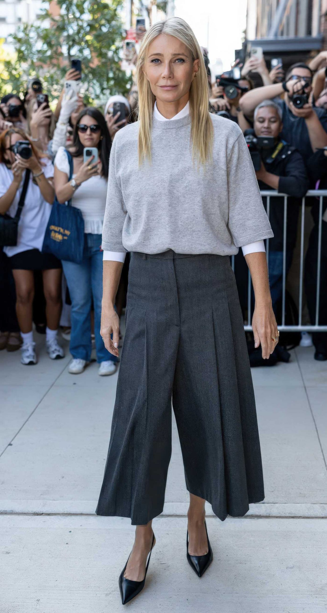 Gwyneth Paltrow Attends the Michael Kors Fashion Show During 2025 NYFW in New York City 09/11/2025
