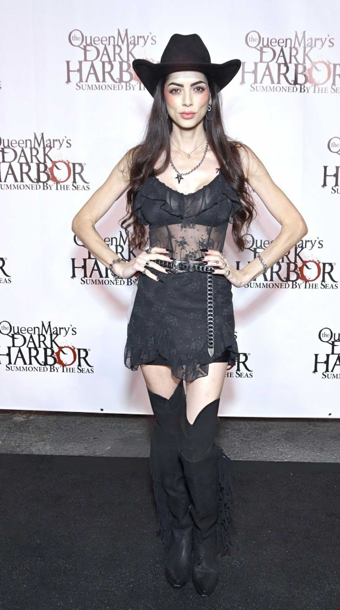 LeeAnna Vamp Attends the Queen Mary's Dark Harbor Show at The Queen Mary in Long Beach 09/28/2025