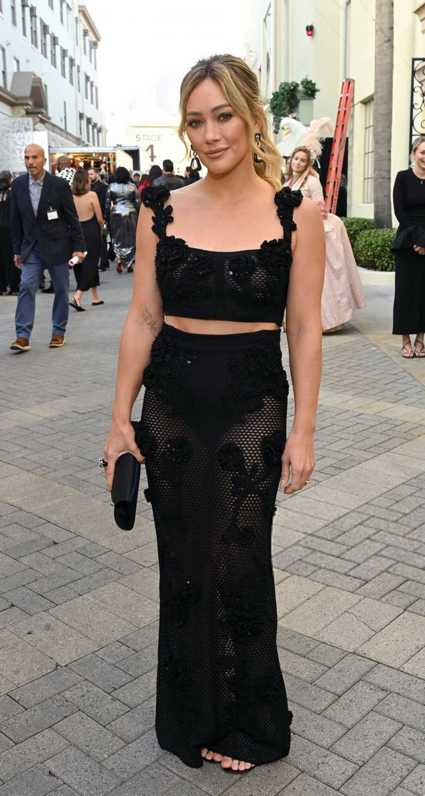 Hilary Duff Attends the Vogue World: Hollywood 2025 at Paramount Studios in Los Angeles 10/26/2025