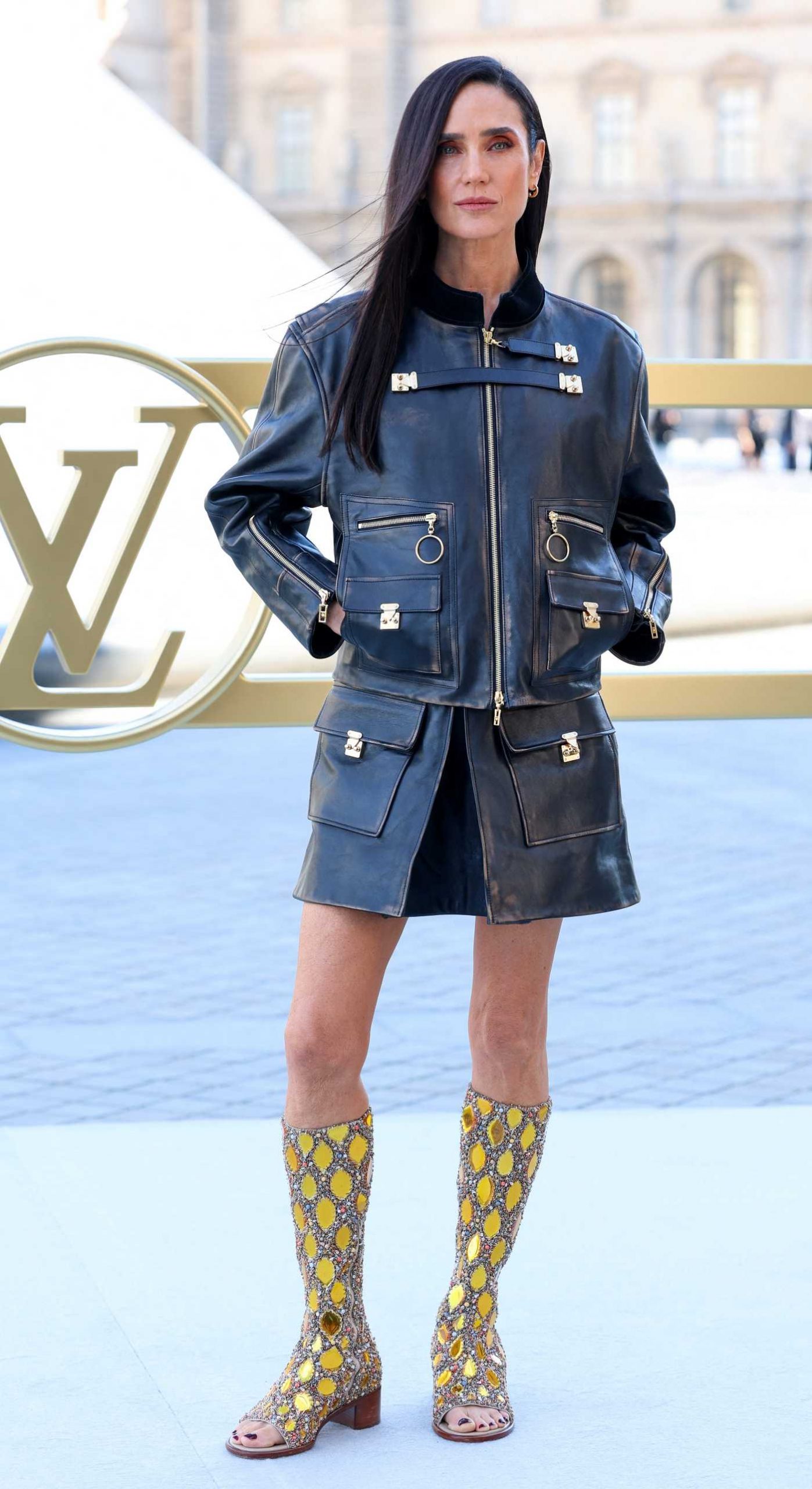 Jennifer Connelly Attends the Louis Vuitton Fashion Show During 2025 Paris Fashion Week in Paris 09/30/2025