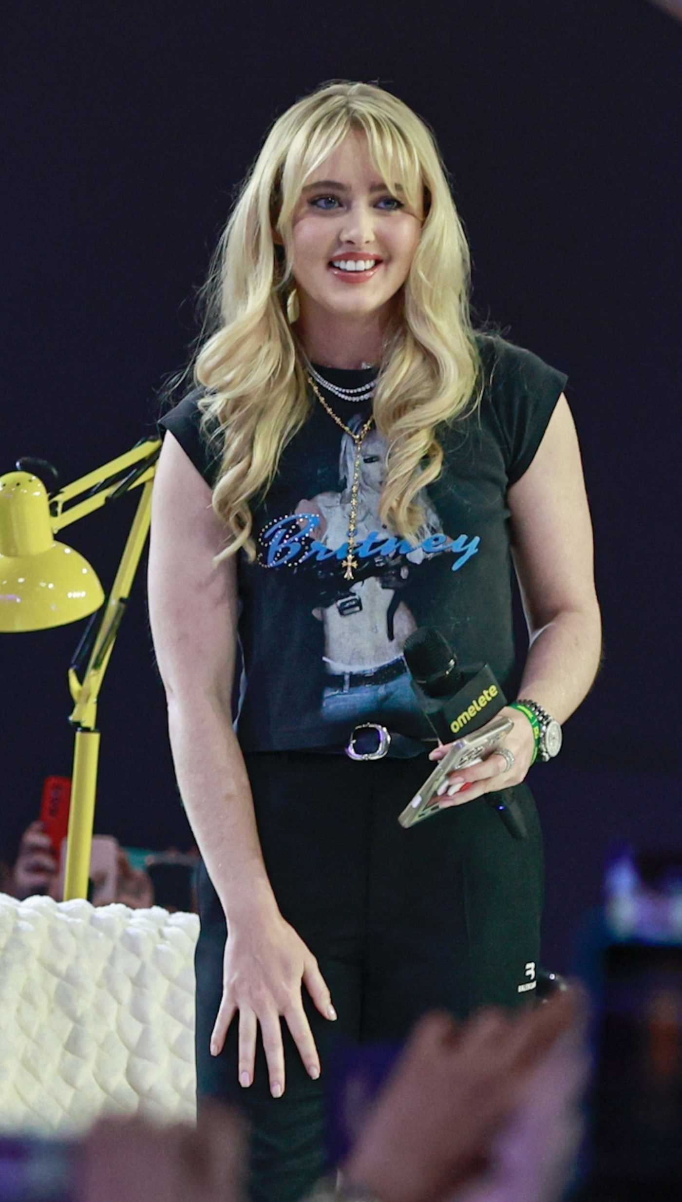 Kathryn Newton Was Seen on Stage During 2025 CCXP in Sao Paulo 12/04/2025