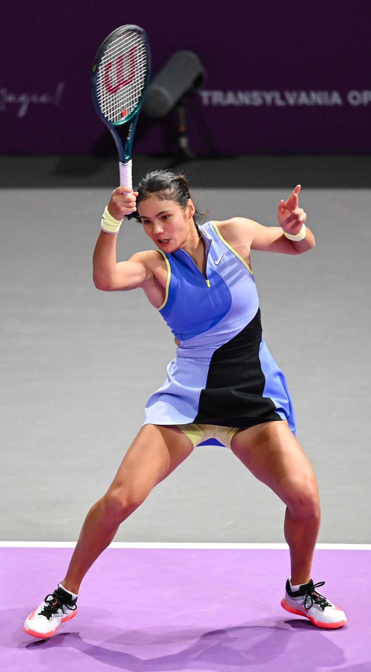 Emma Raducanu Wins Her Quarter Final Match vs Maja Chwalinska at 2026 Transylvania Open in Cluj-Napoca 02/05/2026