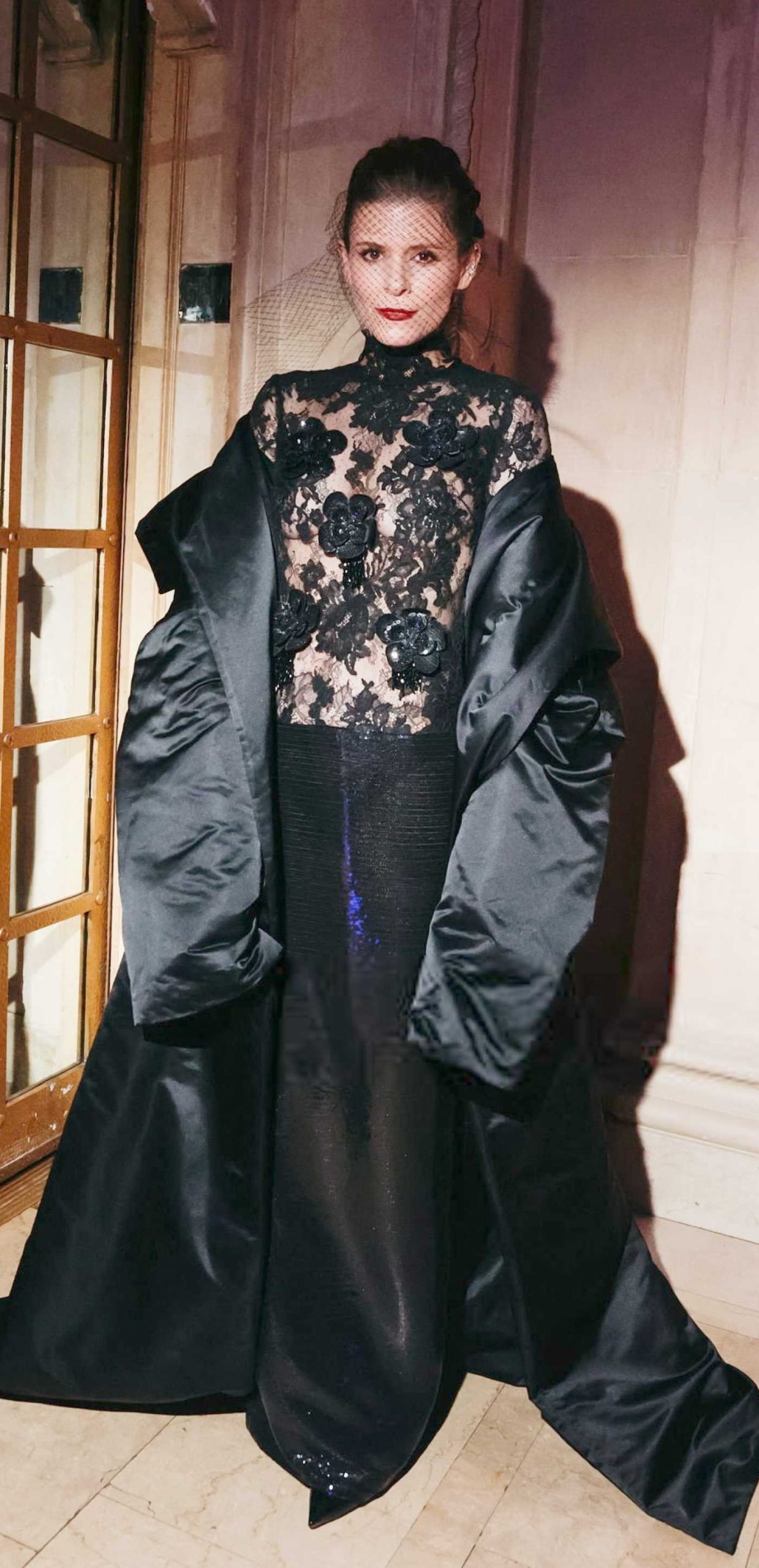 Kate Mara Attends Save Venice Un Ballo in Maschera 2026: Celestial Serenissima in New York City 04/18/2026