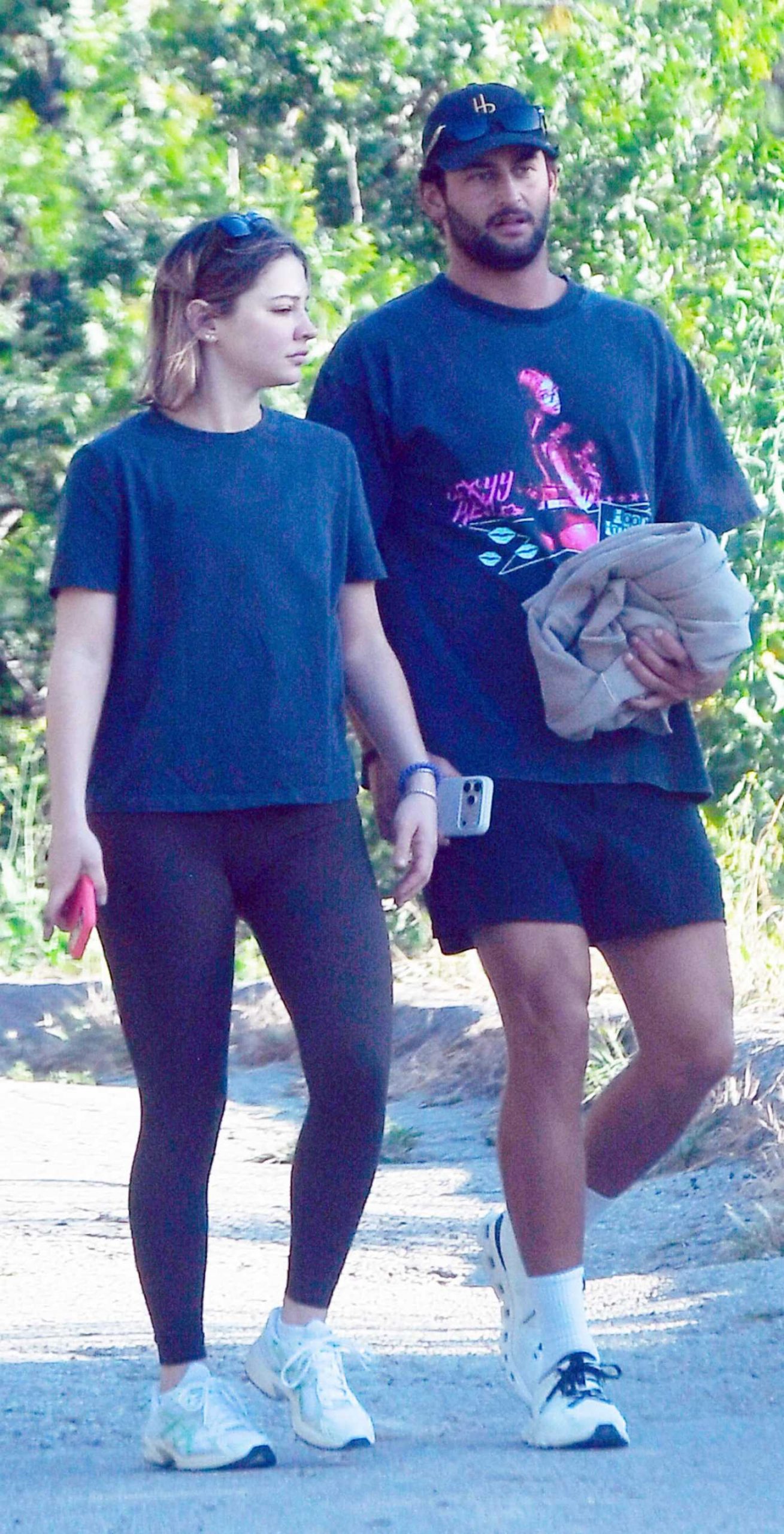 Madelyn Cline in a White Sneakers Was Seen Out on a Hike with Henry Smith in Los Angeles 04/15/2026