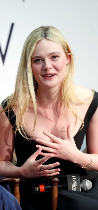 Elle Fanning