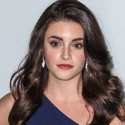 Daniela Bobadilla – Celebrity Wiki -> onceleb.wiki