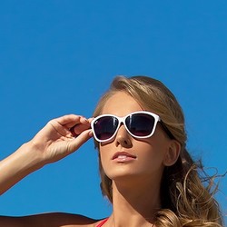 Ewelina Olczak Self Swimwear Photoshoot – Celebrity Wiki -> onceleb.wiki