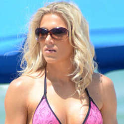 Jill Bunny Wearing Bikini on Miami Beach – Celebrity Wiki -> onceleb.wiki