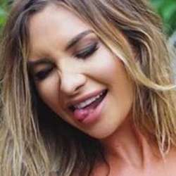 Rosanna Arkle – Celebrity Wiki -> onceleb.wiki