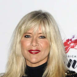 Samantha Fox – Celebrity Wiki -> onceleb.wiki