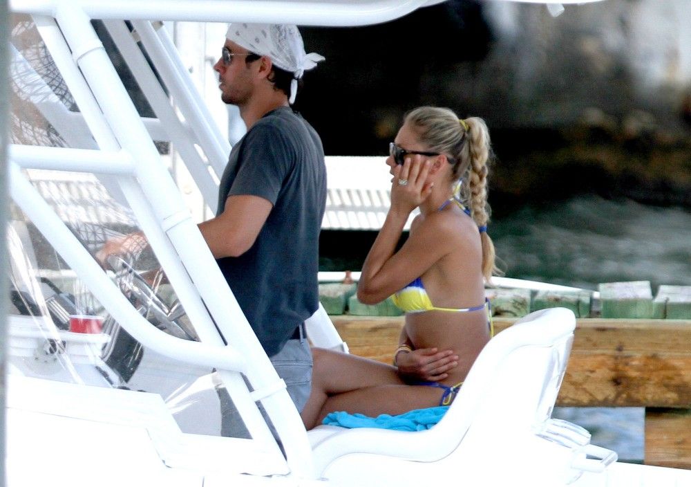 Anna Kournikova wearing a bikini on a boat in Miami