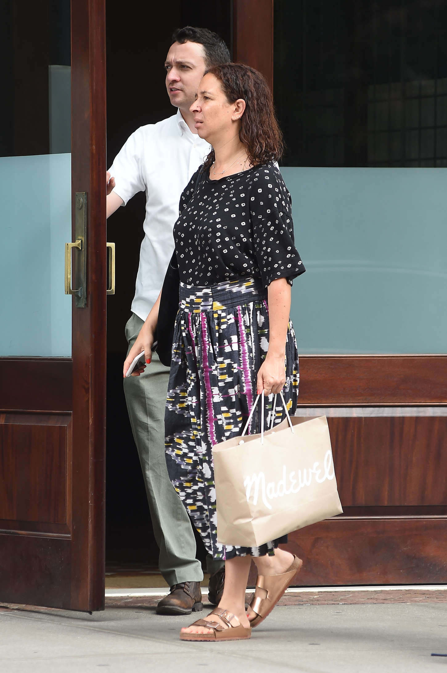 Maya Rudolph Leaving her hotel in New York-1