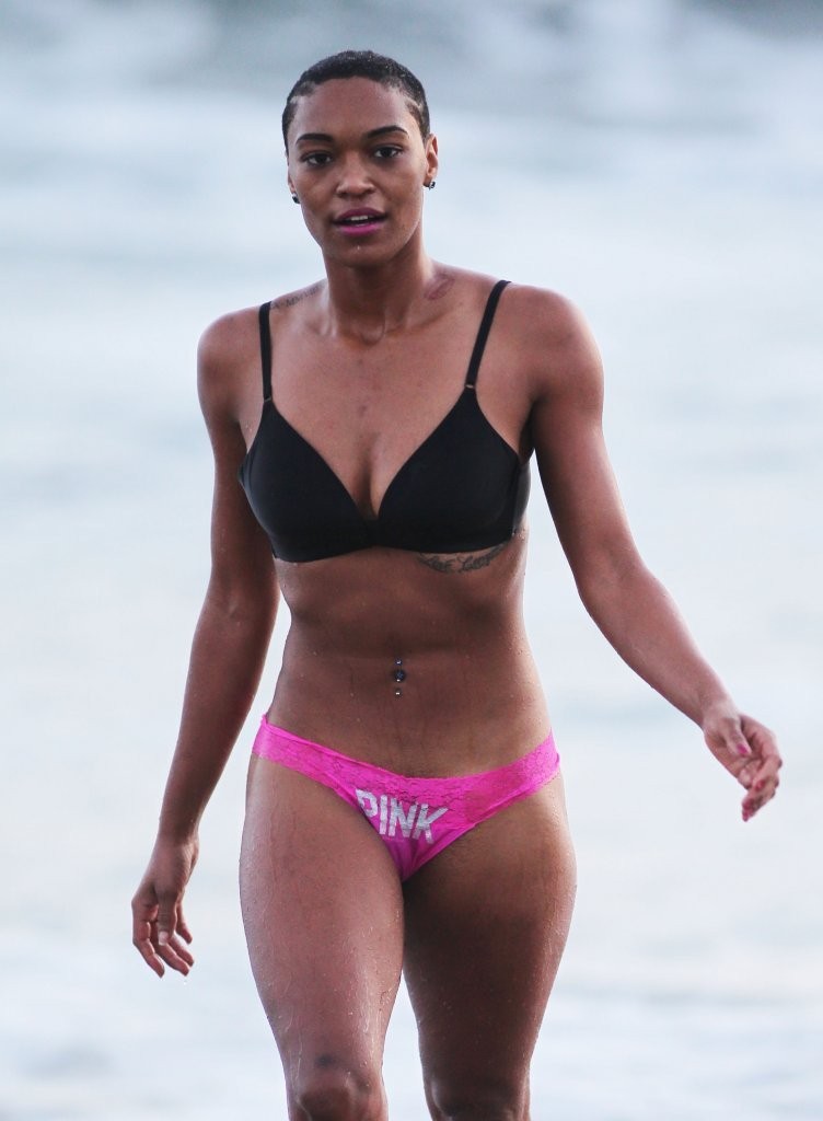 Montana Fishburne at the beach in Santa Monica-1