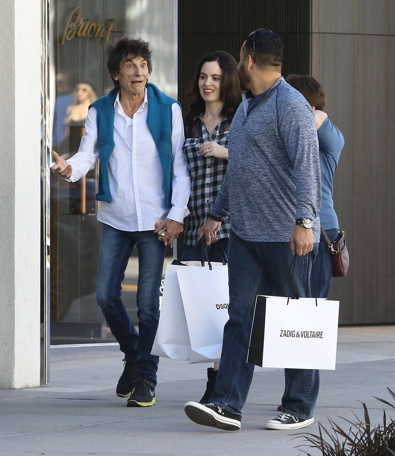 Sally Humphreys Shopping in Beverly Hills-1