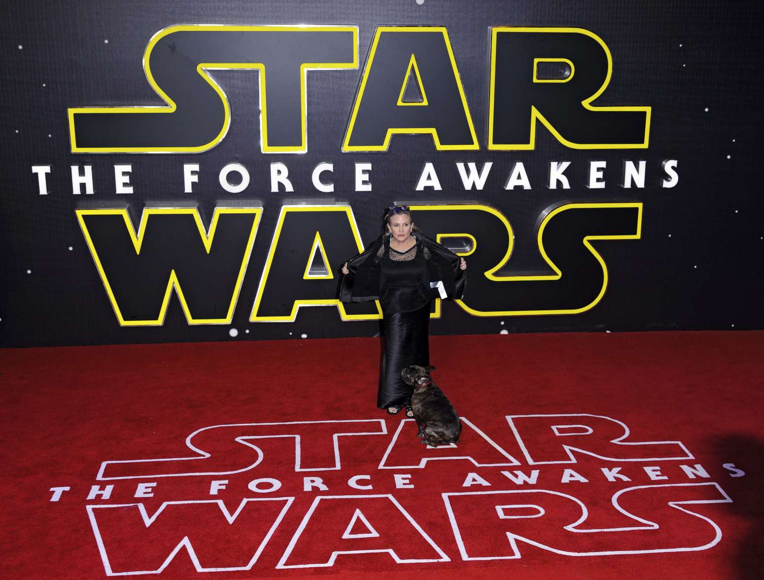 Carrie Fisher Star Wars The Force Awakens London premiere-1