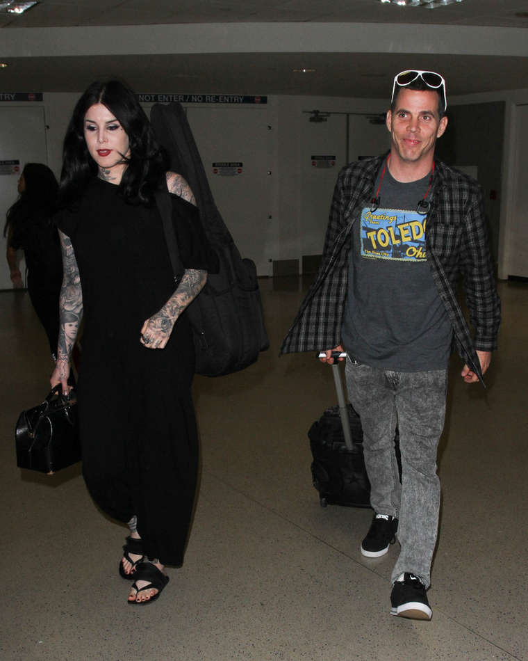 Kat Von D and Steve O at LAX Airport in Los Angeles-1