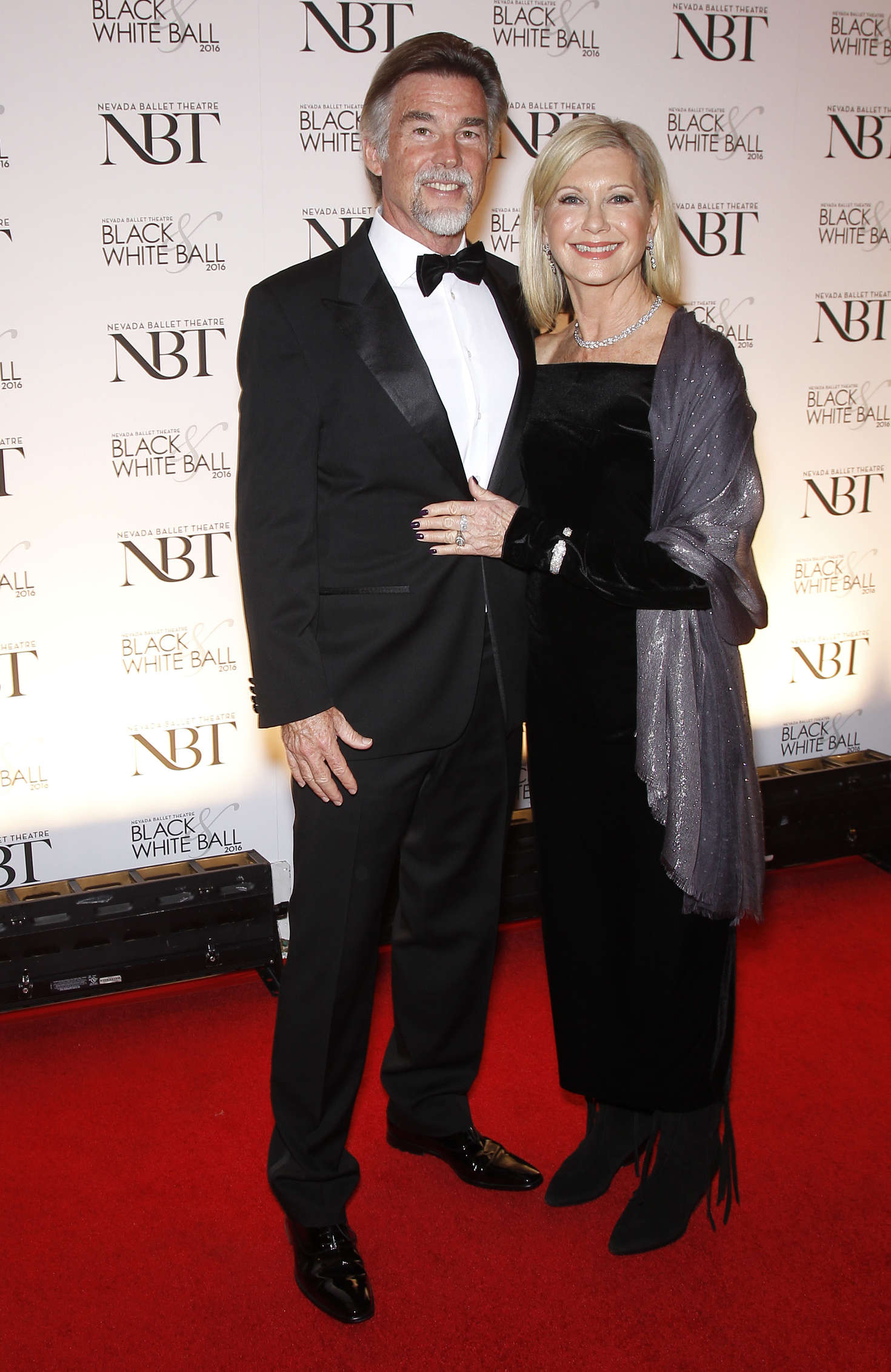 Olivia Newton-John is honored as the NBT Woman of the Year in Las Vegas-1