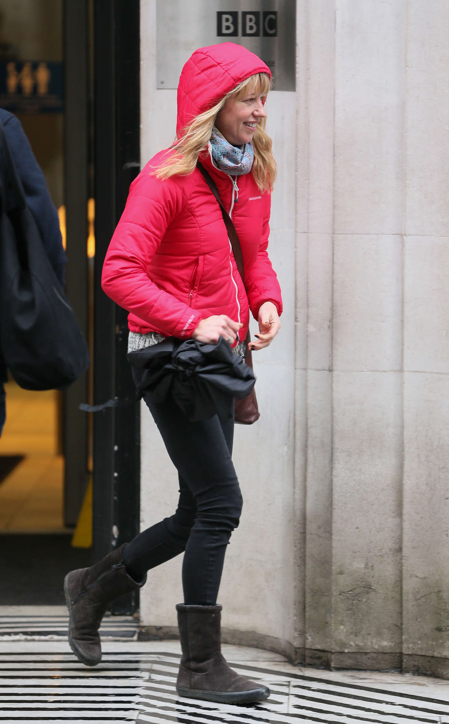 Sara Cox Leaving BBC Radio Studios in London