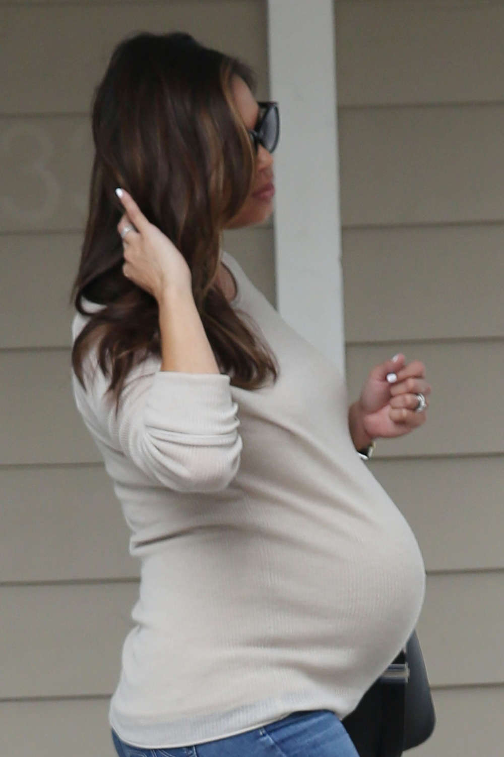 Vanessa Lachey out in Los Angeles-1