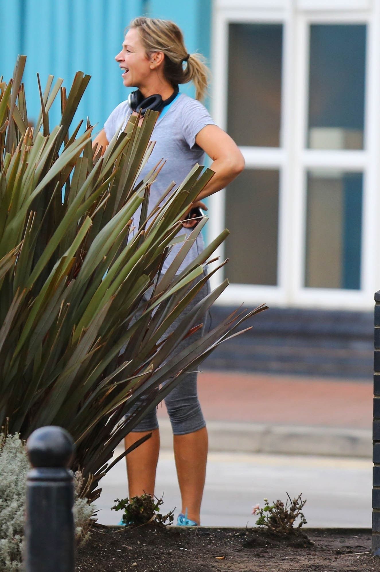 Zoe Ball Arrives at Hotel Blackpool-1